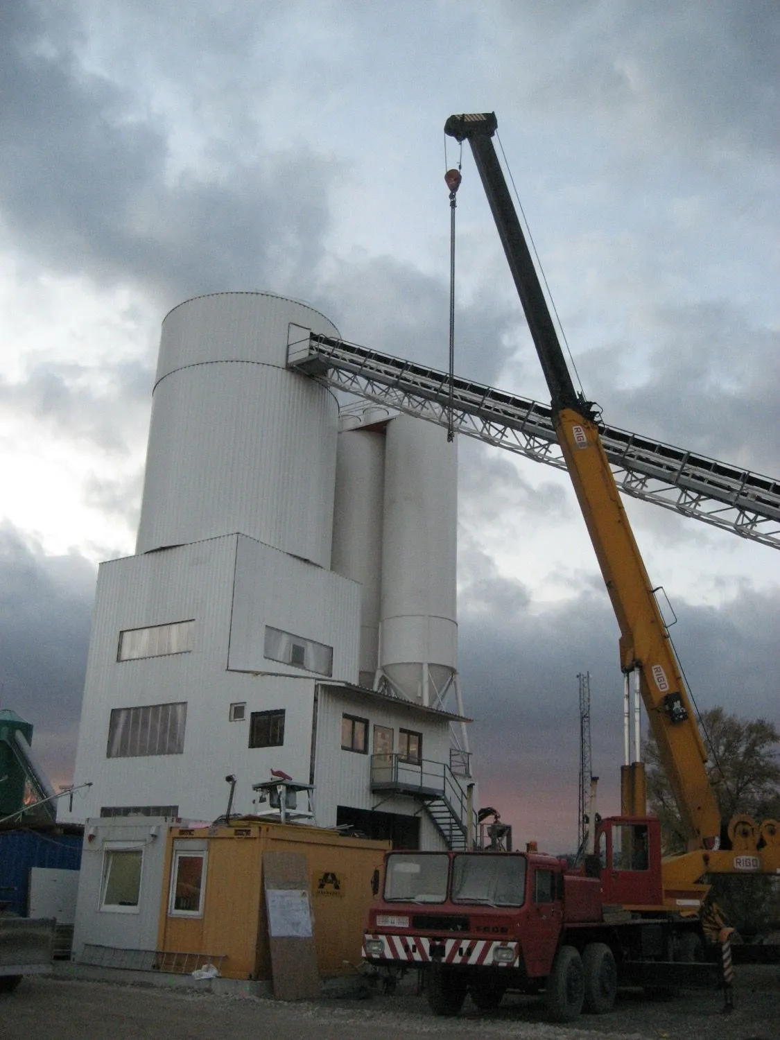 Industriemontage von HP Industries – Bild 8