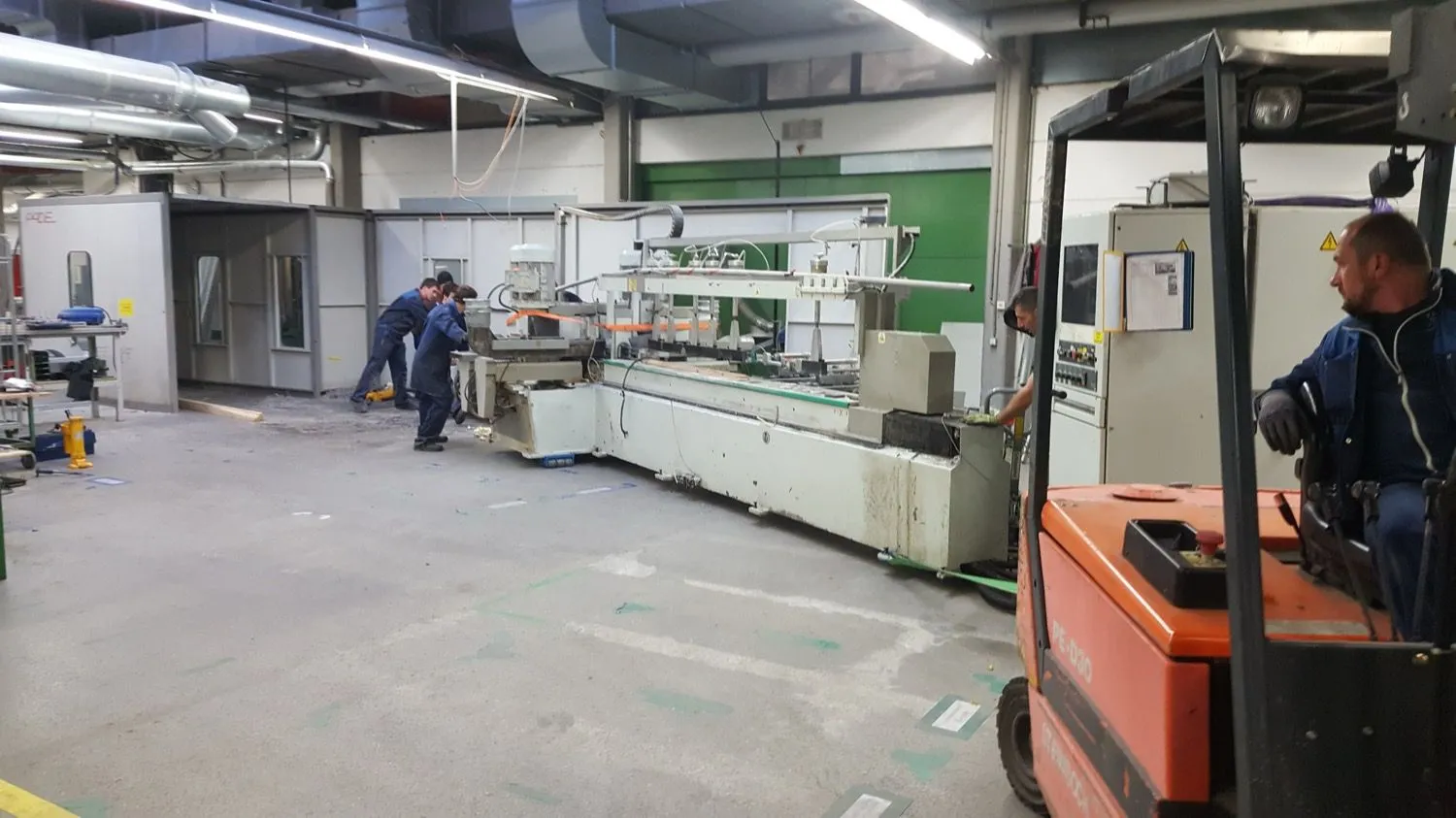 Industrieumzug von HP Industries – Bild 2